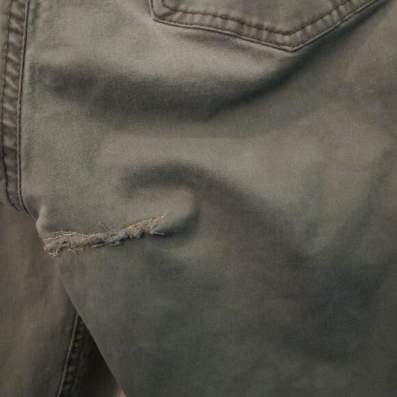 Gloria Vanderbilt Pants Olive Medium - Picture 6 of 7